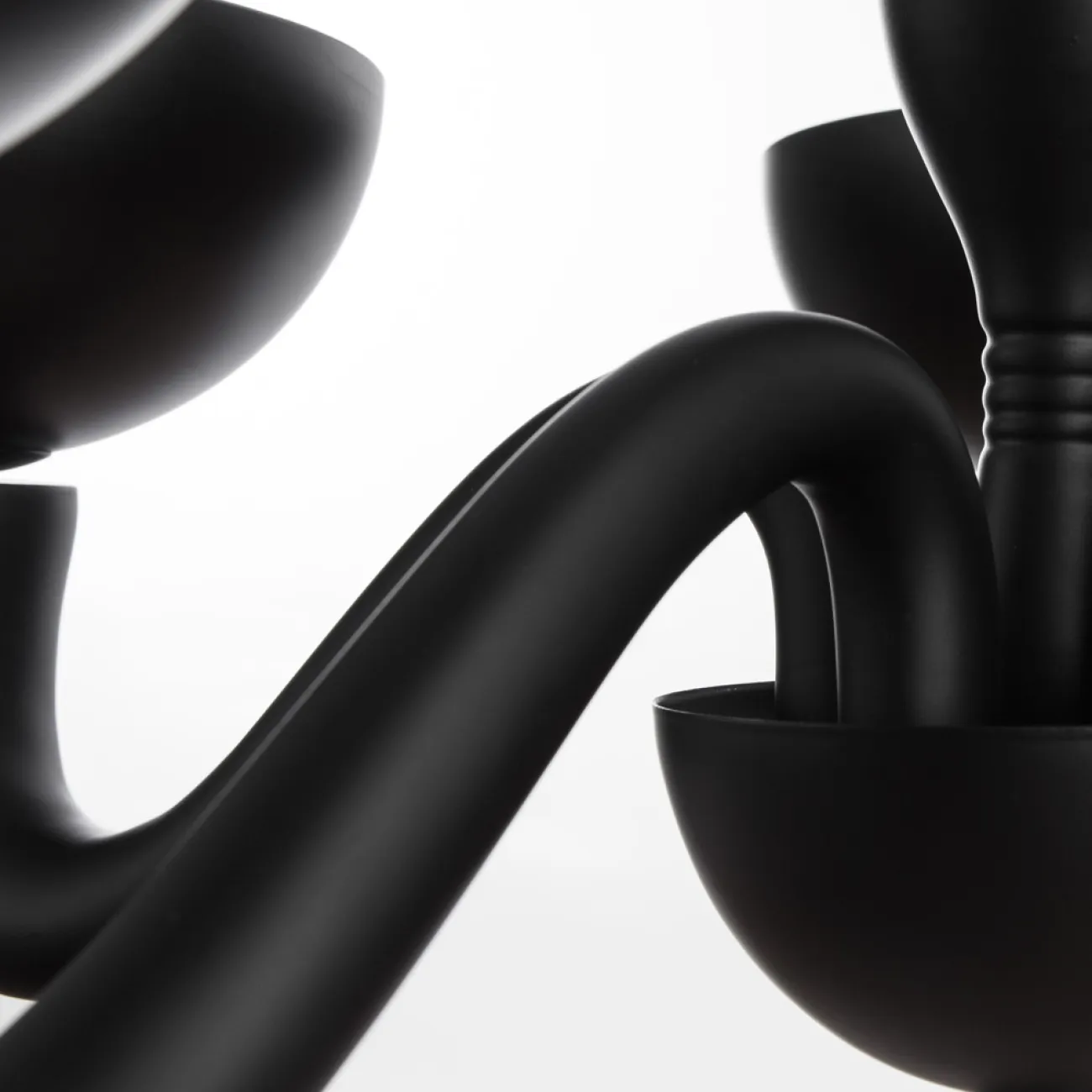 Потолочная люстра MILITO L8 от ImperiumLoft Потолочная люстра MILITO L8 от ImperiumLoft