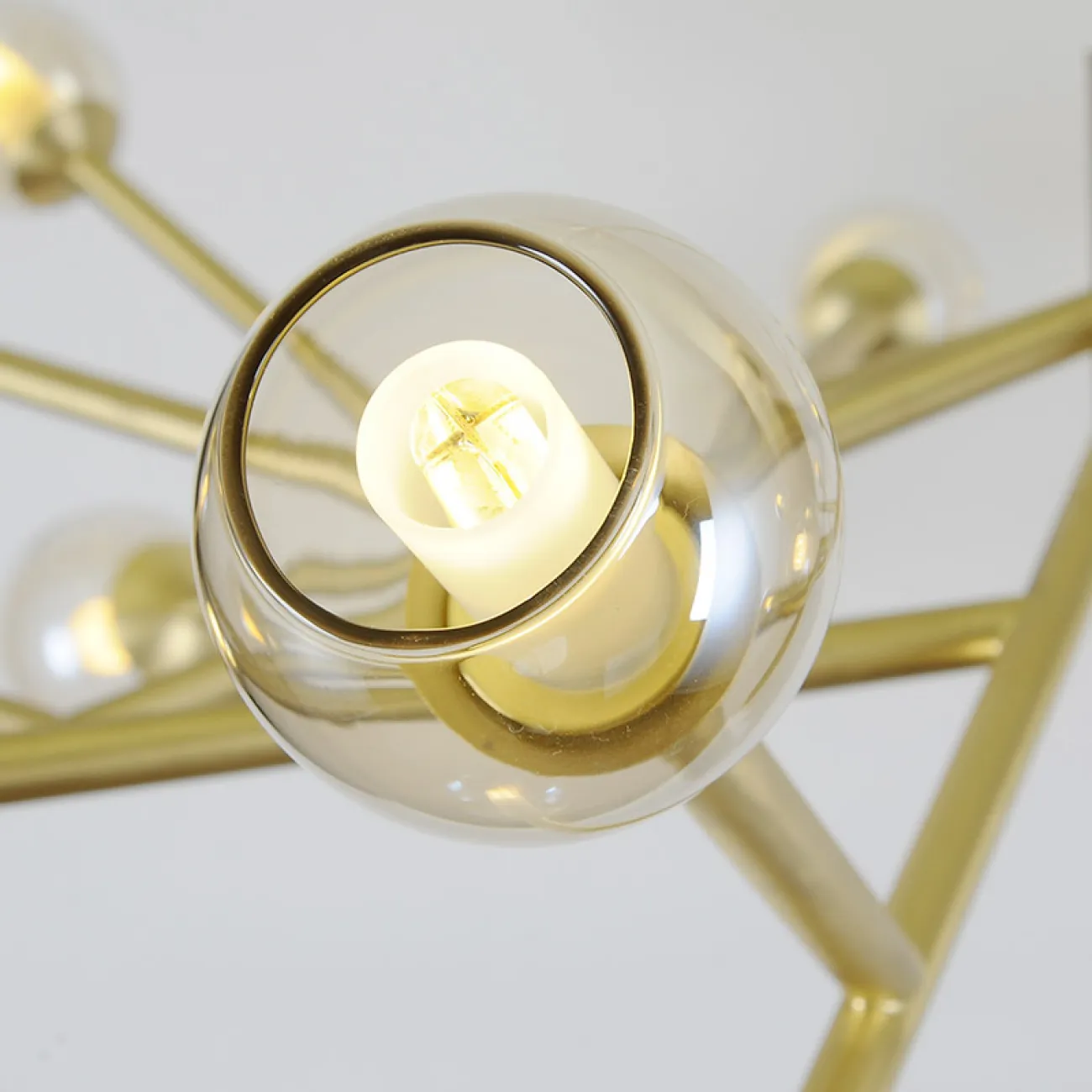 Люстра на штанге ASTRA GOLD от ImperiumLoft