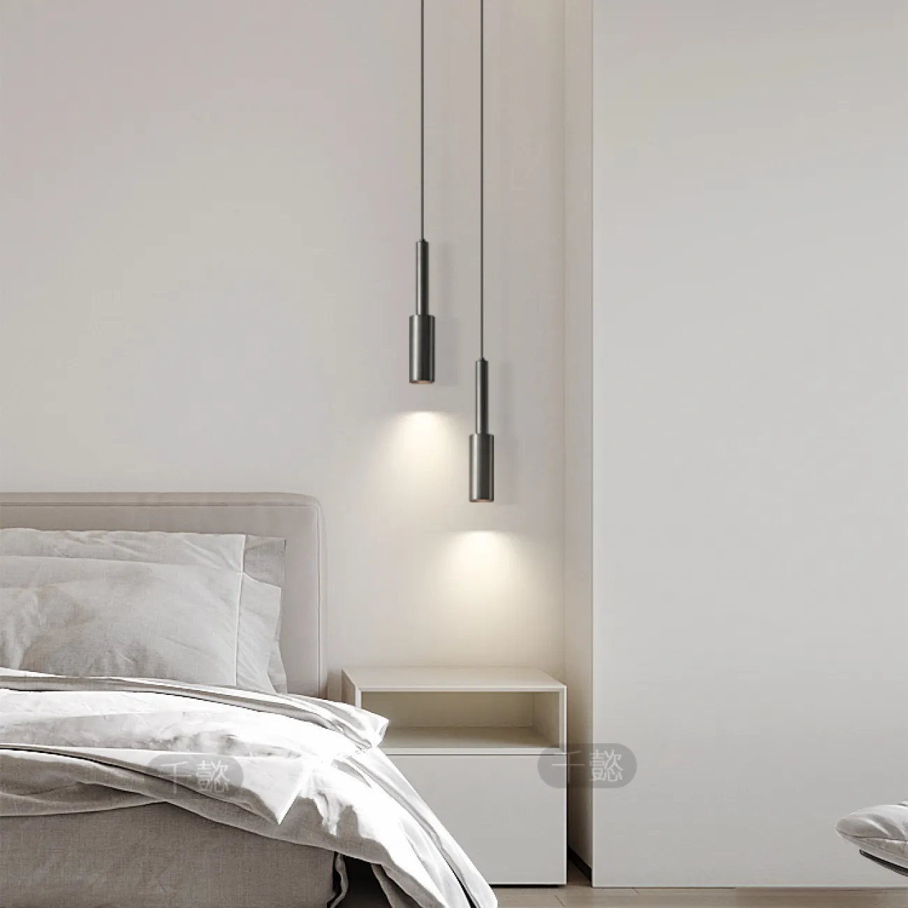 Готовая комбинация подвесных светодиодных светильников с цилиндрическим корпусом из настоящей и черненой латуни BERNARD B DUO Brass