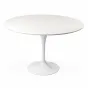 Стол Tulip designed by Eero Saarinen		 in 1956 от LaLume
