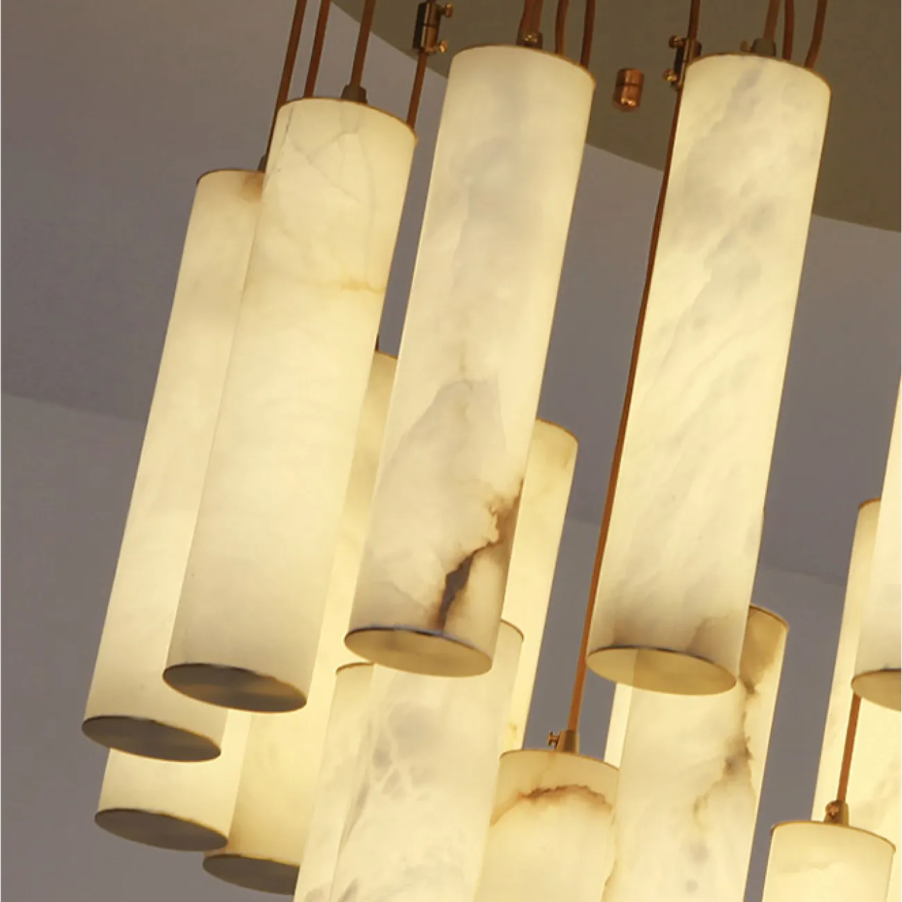 Потолочная люстра MARBLE GOLD от ImperiumLoft Потолочная люстра MARBLE GOLD от ImperiumLoft