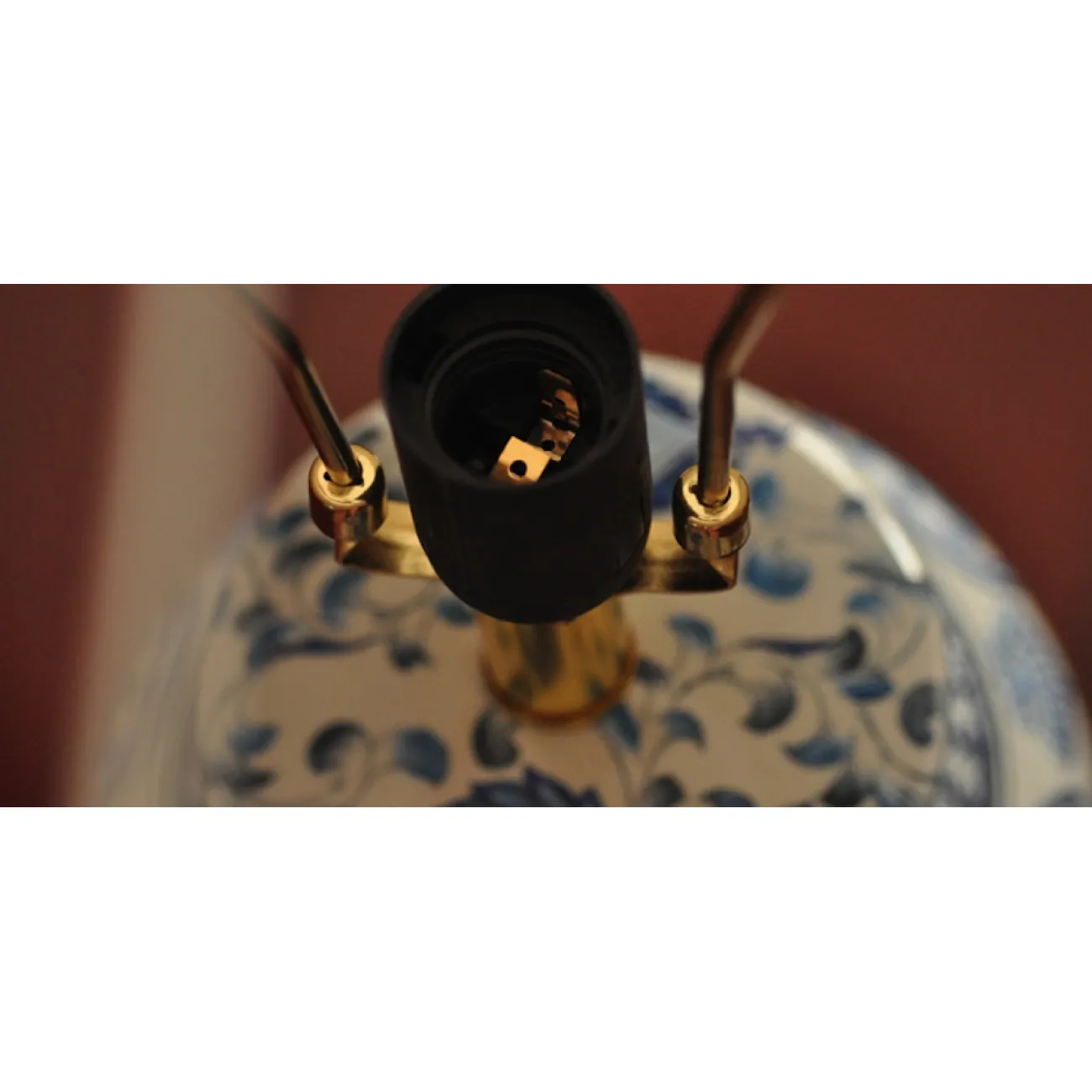 Настольная лампа Синий орнамент от LaLume Настольная лампа Синий орнамент от LaLume