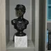 Дизайнерская скульптура женщины LaLume-SKT00110