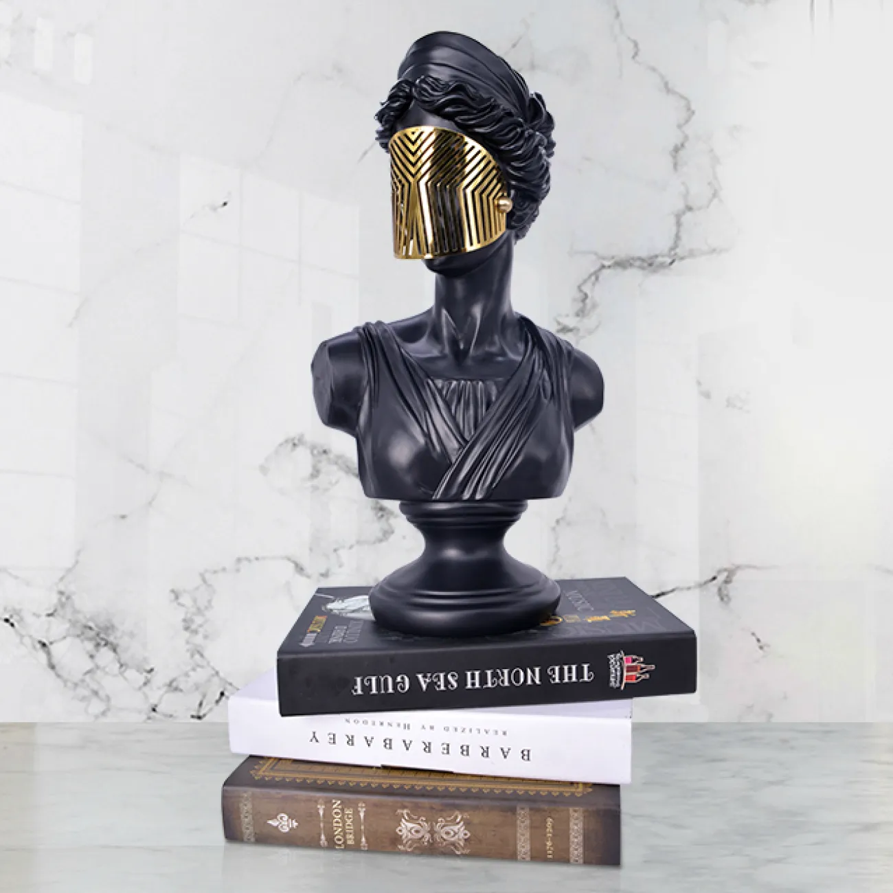 Дизайнерская скульптура женщины LaLume-SKT00110 Дизайнерская скульптура женщины LaLume-SKT00110