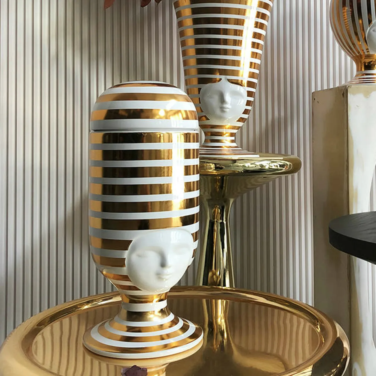 Дизайнерская статуэтка ваза LaLume-SKT00188 