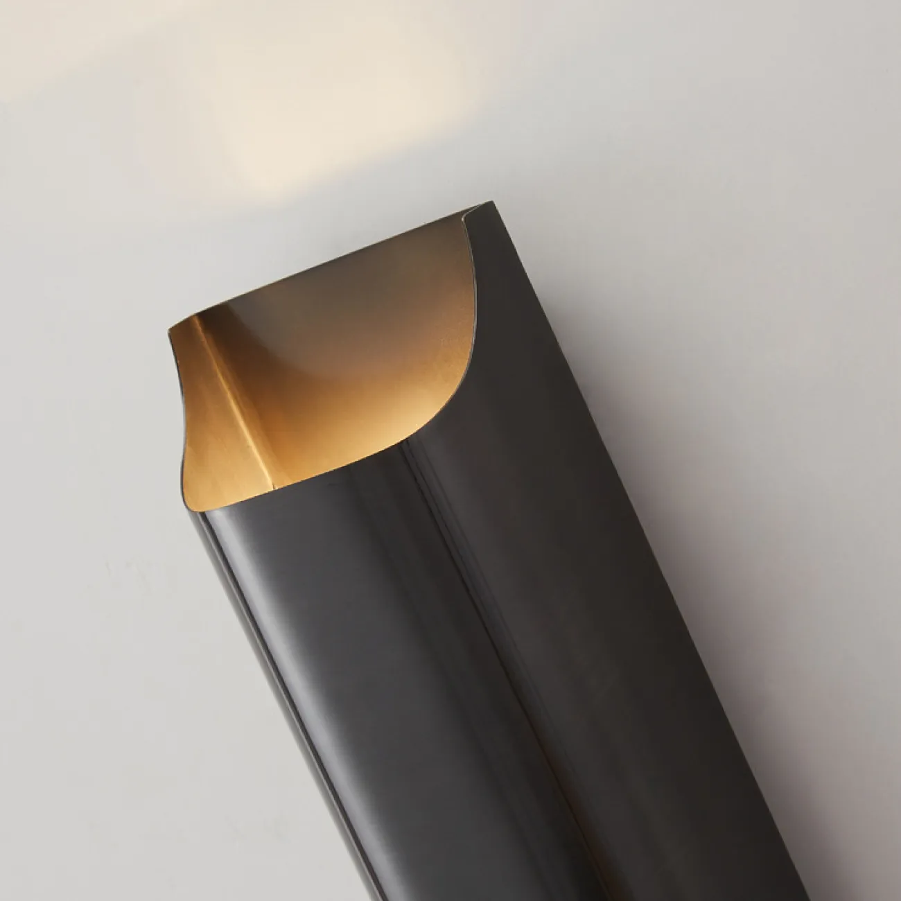 Настенный светильник HILBERT H10 от ImperiumLoft