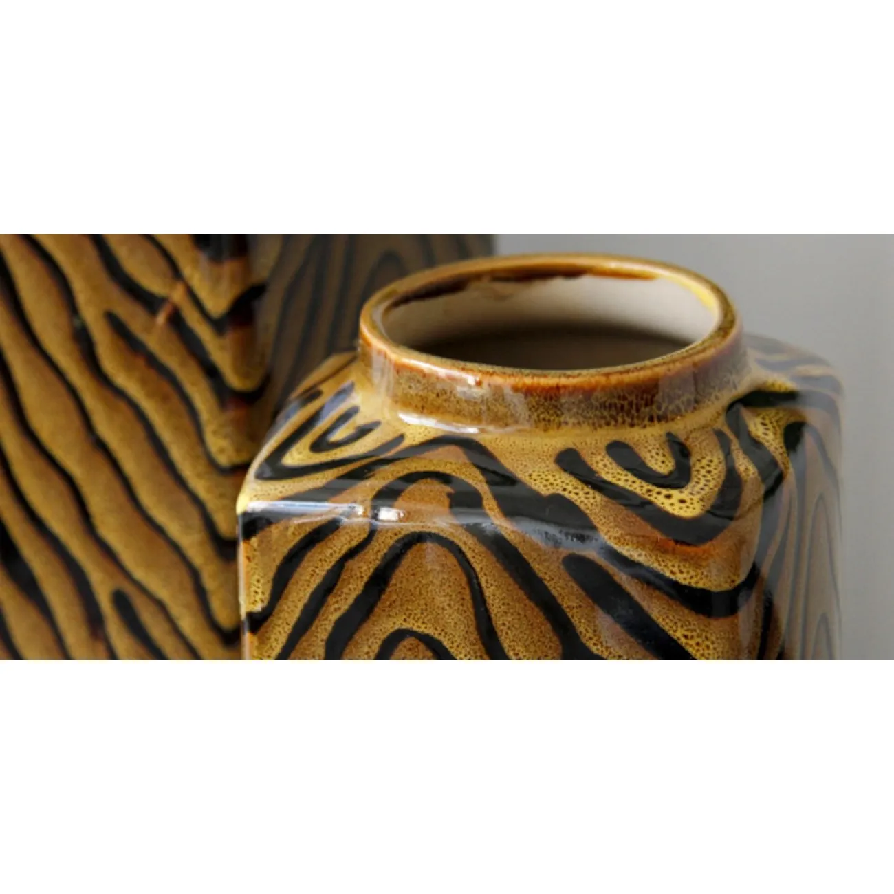 Ваза Wild print от LaLume Ваза Wild print от LaLume