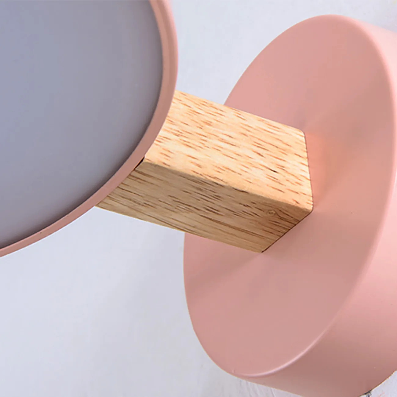 Светодиодное бра TURNA Pink от ImperiumLoft Светодиодное бра TURNA Pink от ImperiumLoft