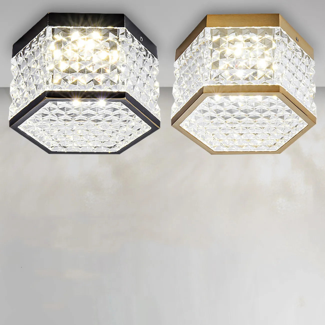 Серия накладных светодиодных светильников с плафоном в форме шестигранника с панцирной поверхностью PARTY Brass 3000К 5W