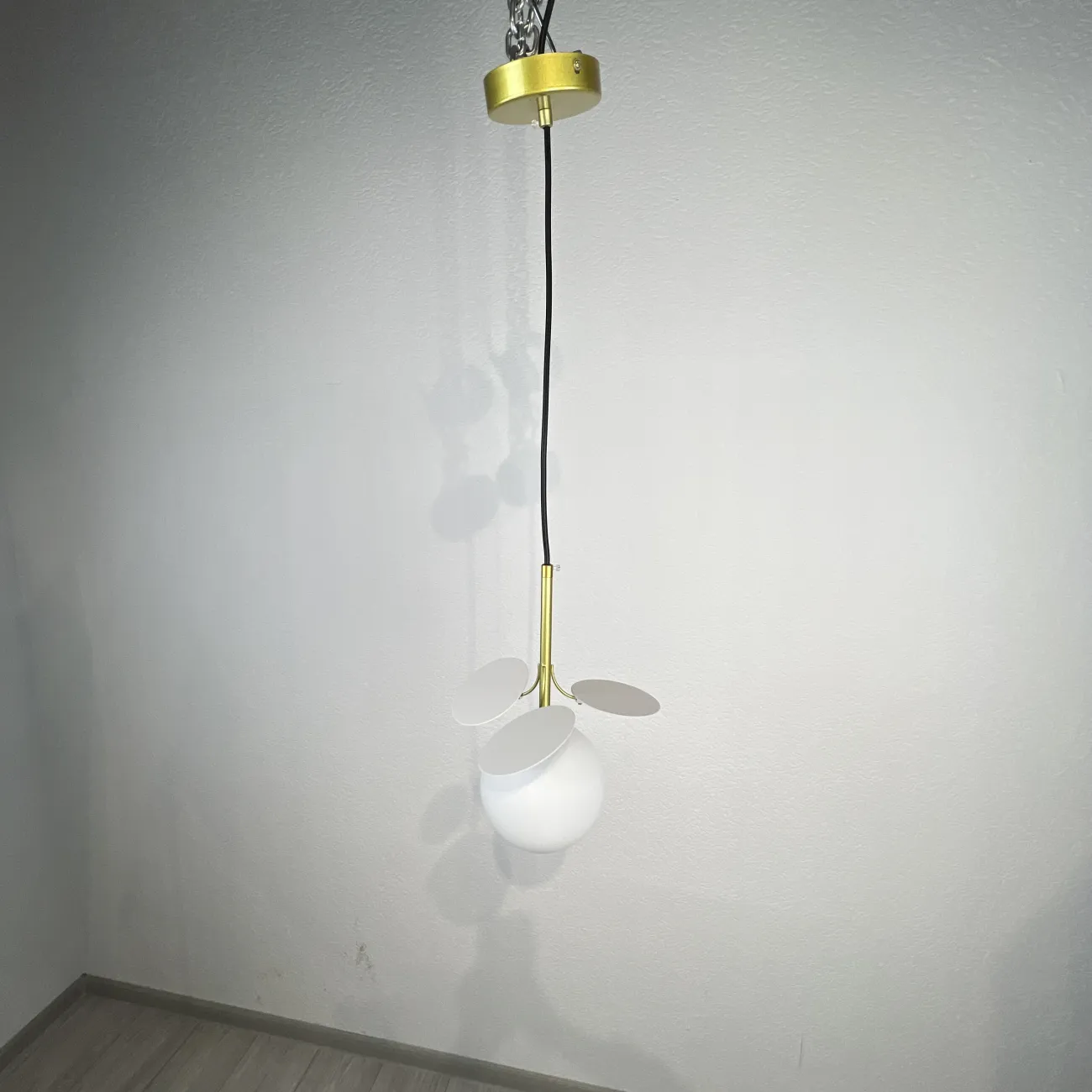 Подвесной светильник MATISSE ONE White 1 от ImperiumLoft Подвесной светильник MATISSE ONE White 1 от ImperiumLoft