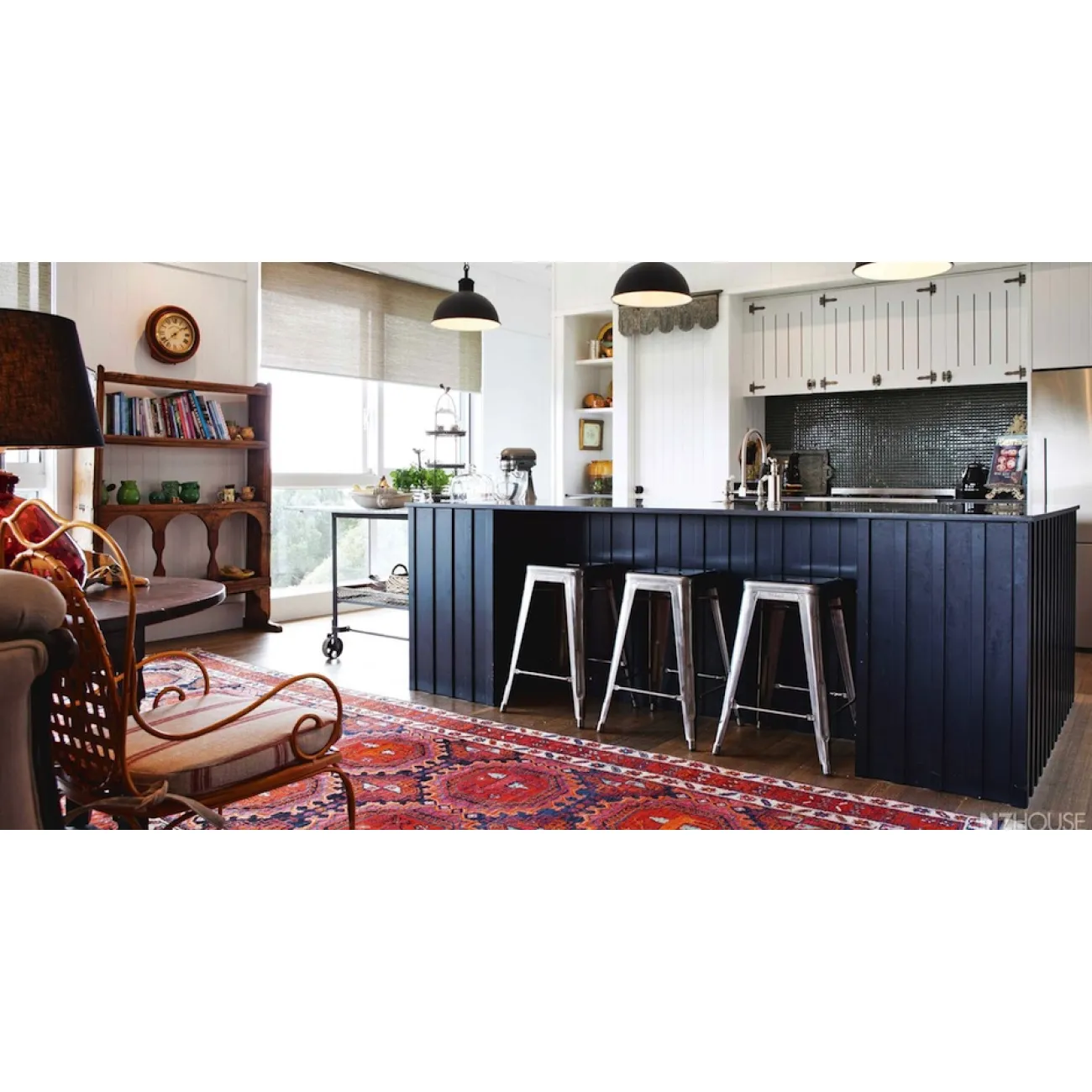 Барный стул Tolix Bar Stool 75 designed by Xavier Pauchard		 in 1934 от LaLume