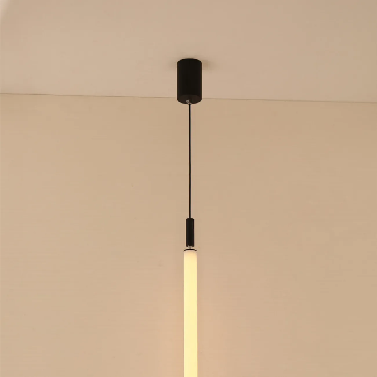 Подвесной светильник DELIA L70 black 4000К от ImperiumLoft