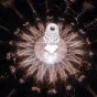Светодиодная настольная лампа с многогранным конусообразным плафоном на рельефной ножке CAREN