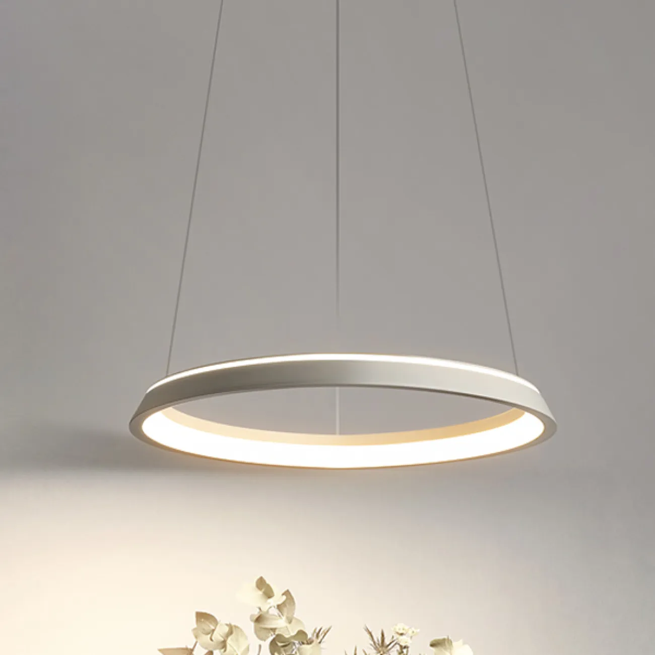 Подвесная люстра CHANETT D40 Black Трехцветный свет от ImperiumLoft