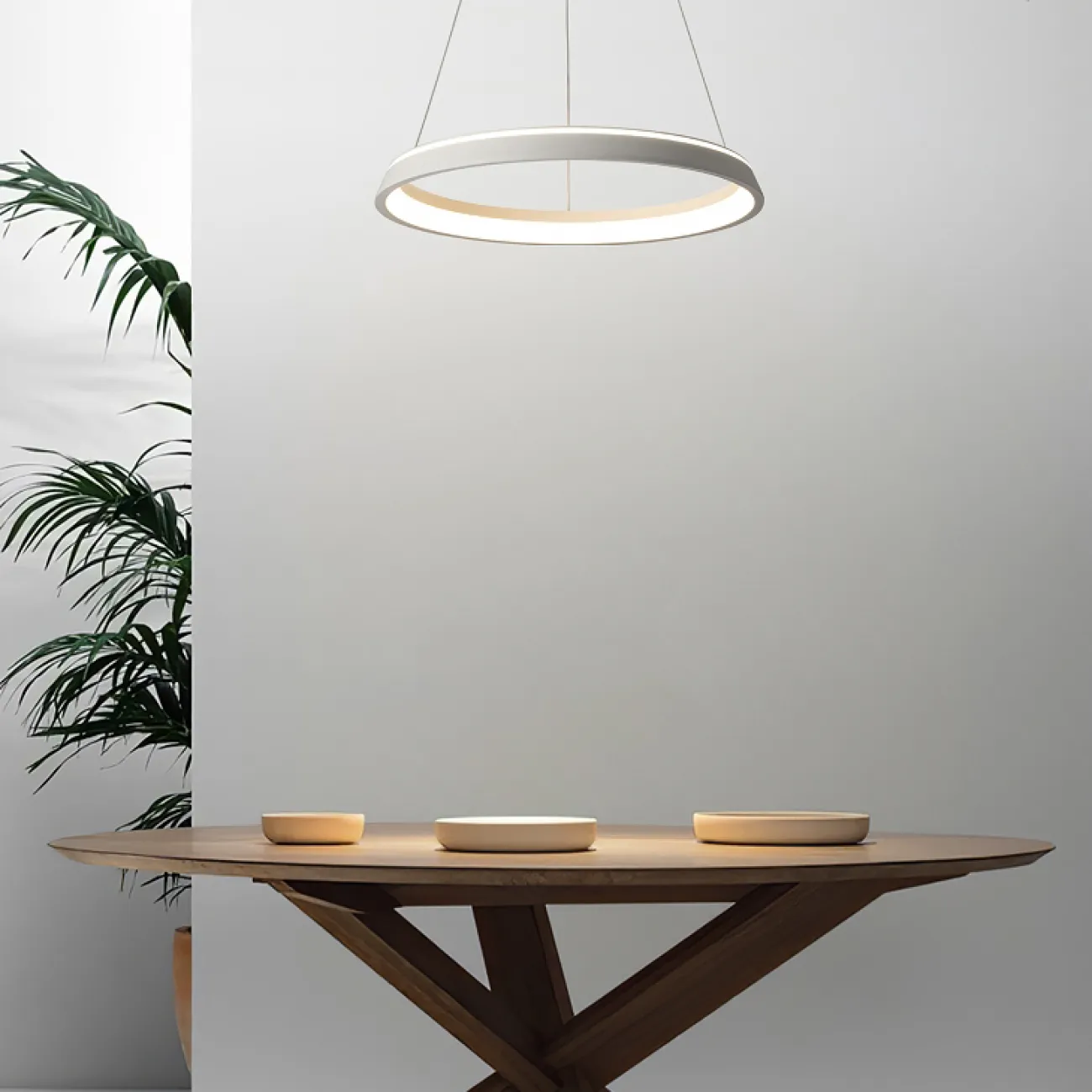 Подвесная люстра CHANETT D40 Black Трехцветный свет от ImperiumLoft