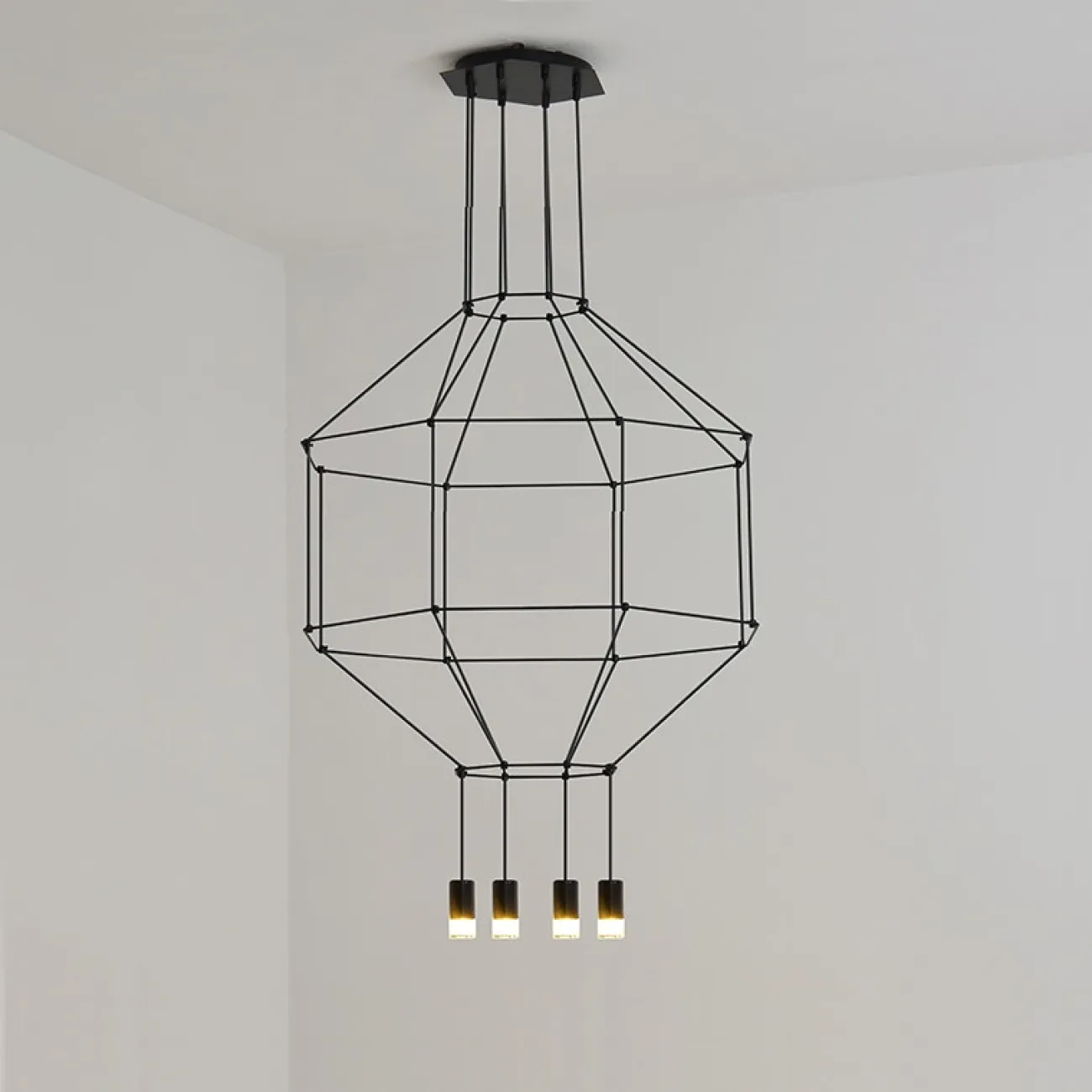 Серия геометрических трансформируемых потолочных светильников Vibi Серия геометрических трансформируемых потолочных светильников Vibi