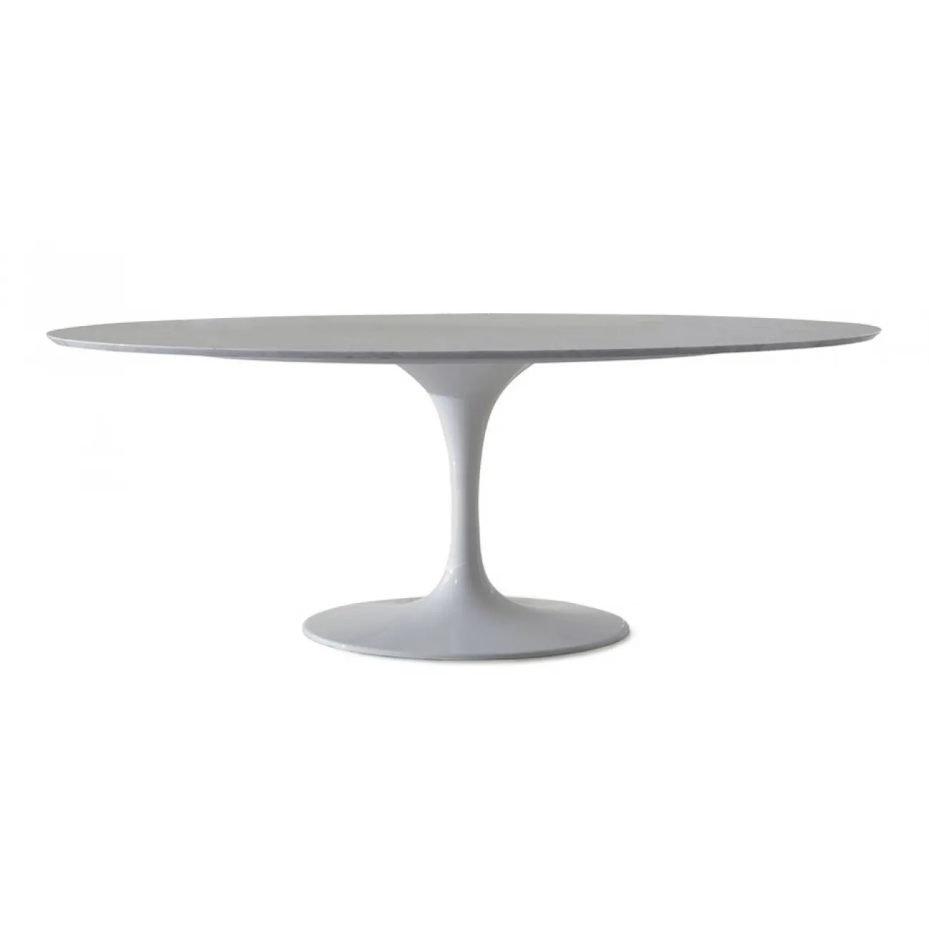 Стол Oval Tulip designed by Eero Saarinen  in 1956 от LaLume