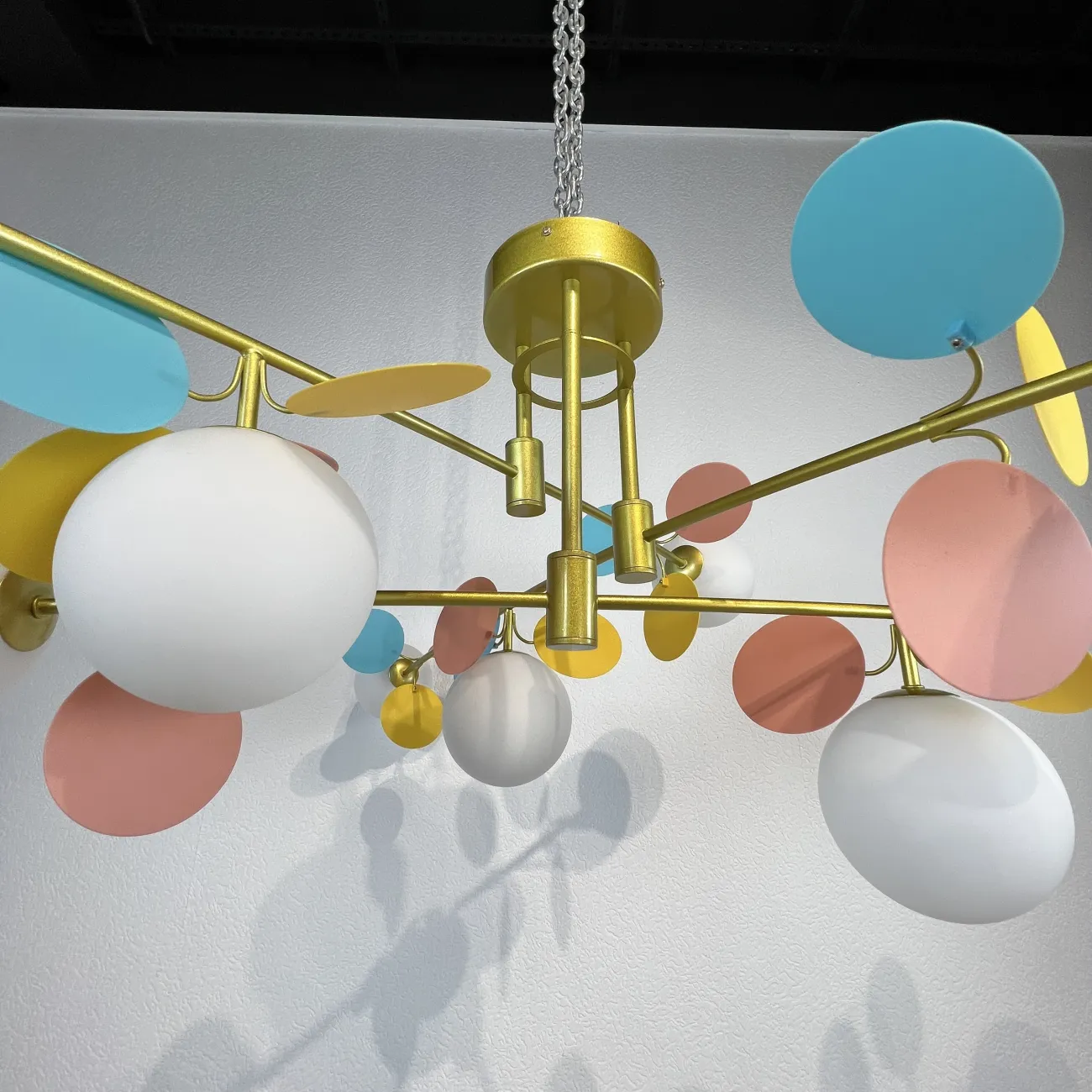 Потолочная люстра MATISSE B D120 Gold Multicolor от ImperiumLoft Потолочная люстра MATISSE B D120 Gold Multicolor от ImperiumLoft