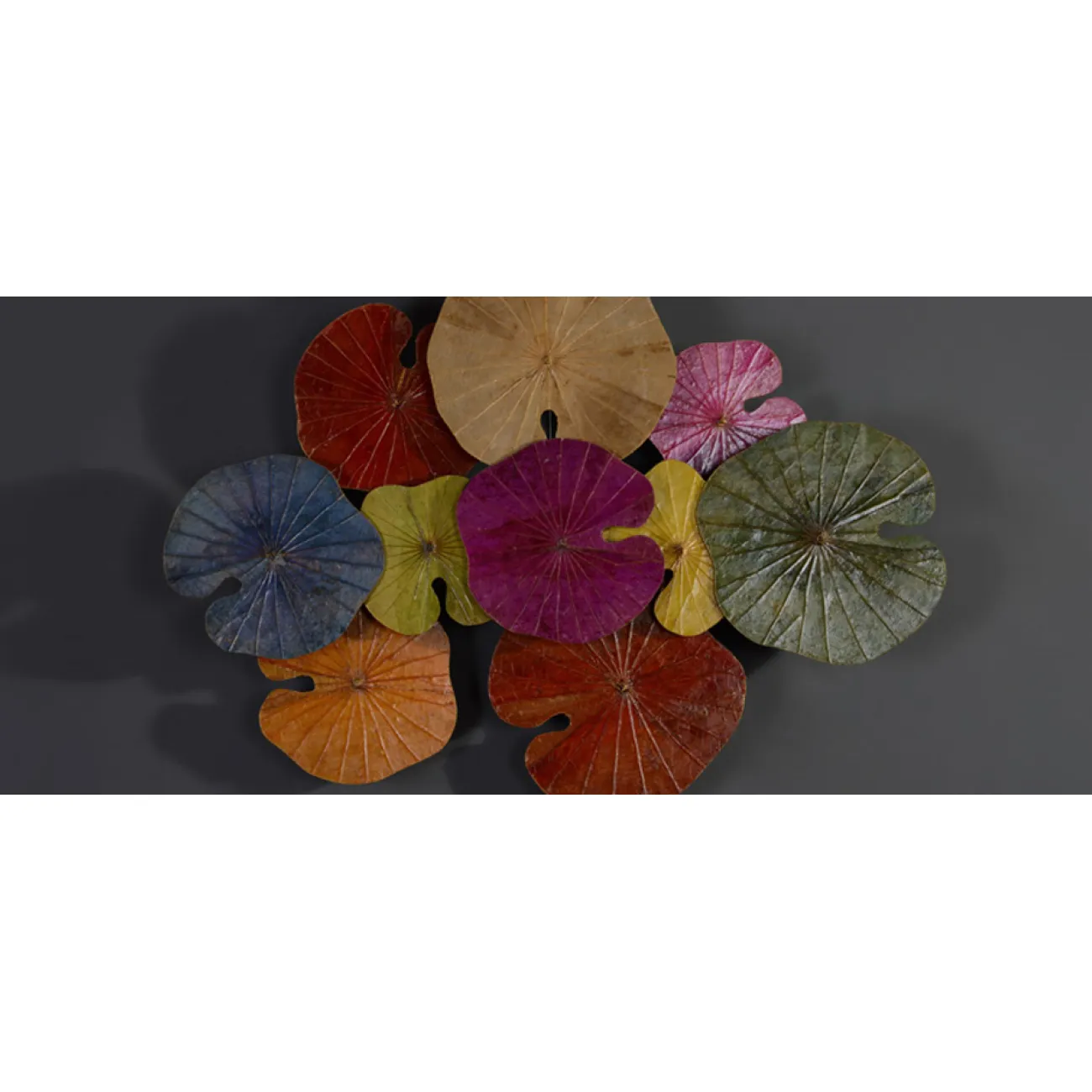 Арт-объект Disc wall art Lotus leaves II от LaLume
