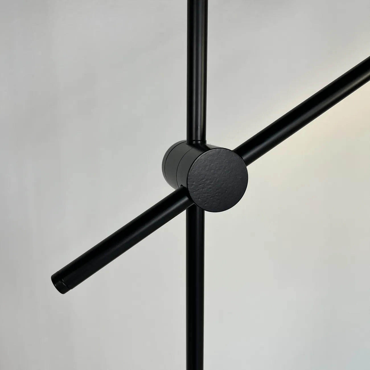 Торшер BOLIA LEAVES black от ImperiumLoft