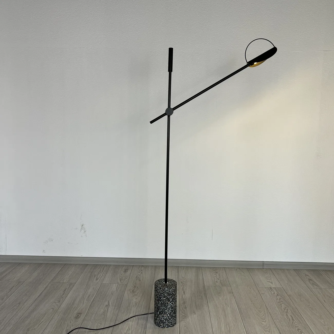 Торшер BOLIA LEAVES black от ImperiumLoft