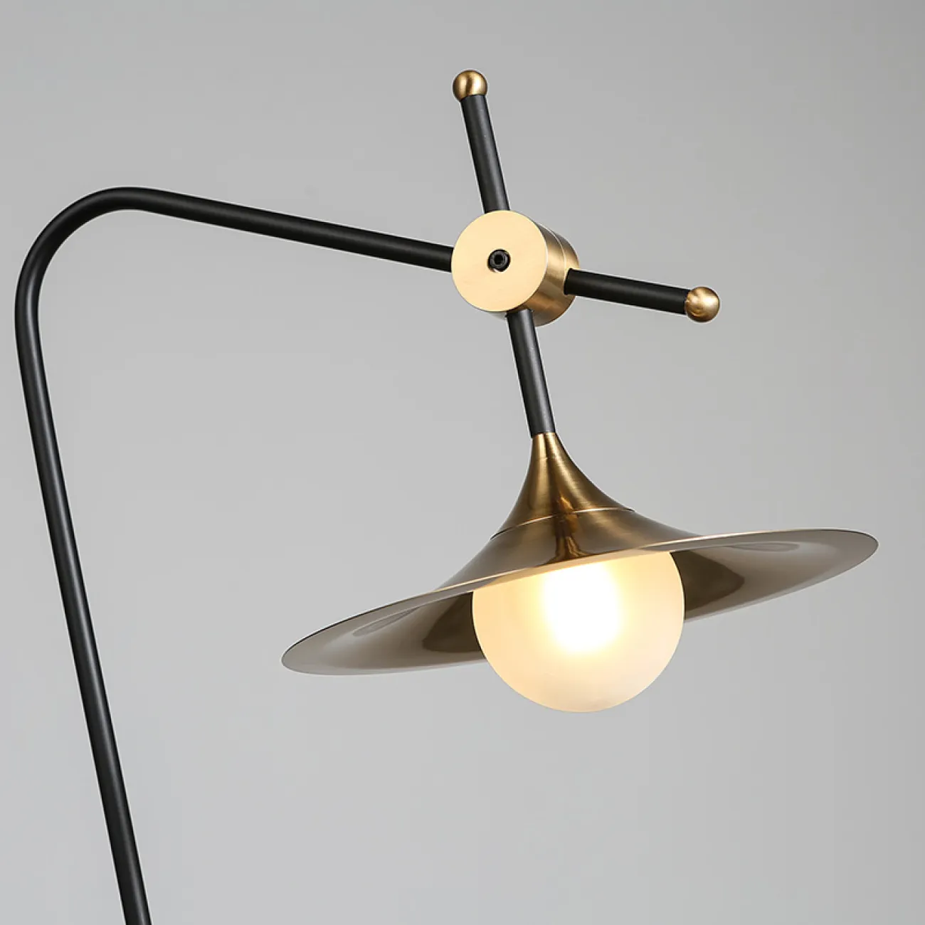 Торшер Bullarum S-1 Floor Lamp от ImperiumLoft