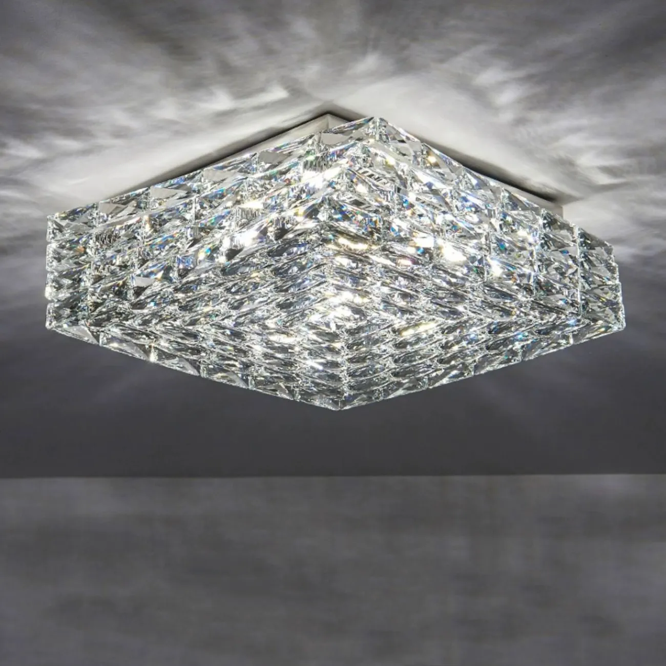 Потолочная люстра CARE CH L33 от ImperiumLoft