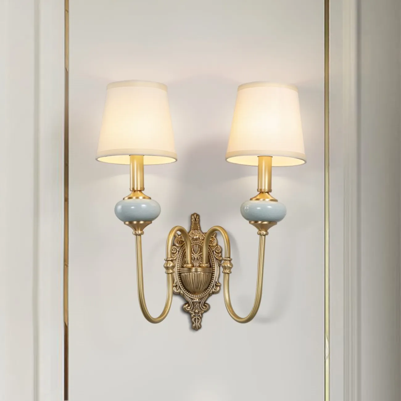 Бра в современном американском стиле с текстильными абажурами ZOE WALL