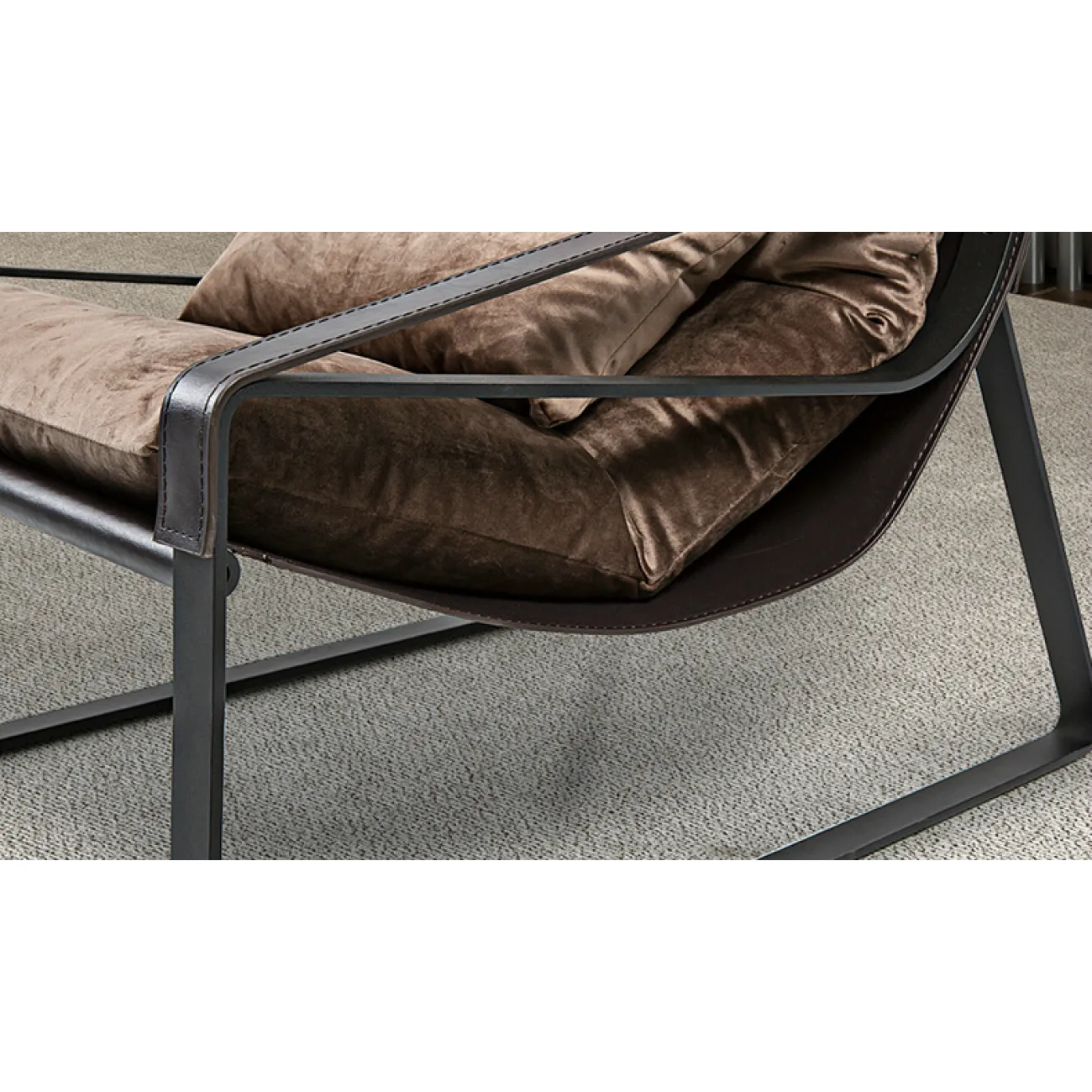 Дизайнерское кресло LaLume-KK00187 Дизайнерское кресло LaLume-KK00187