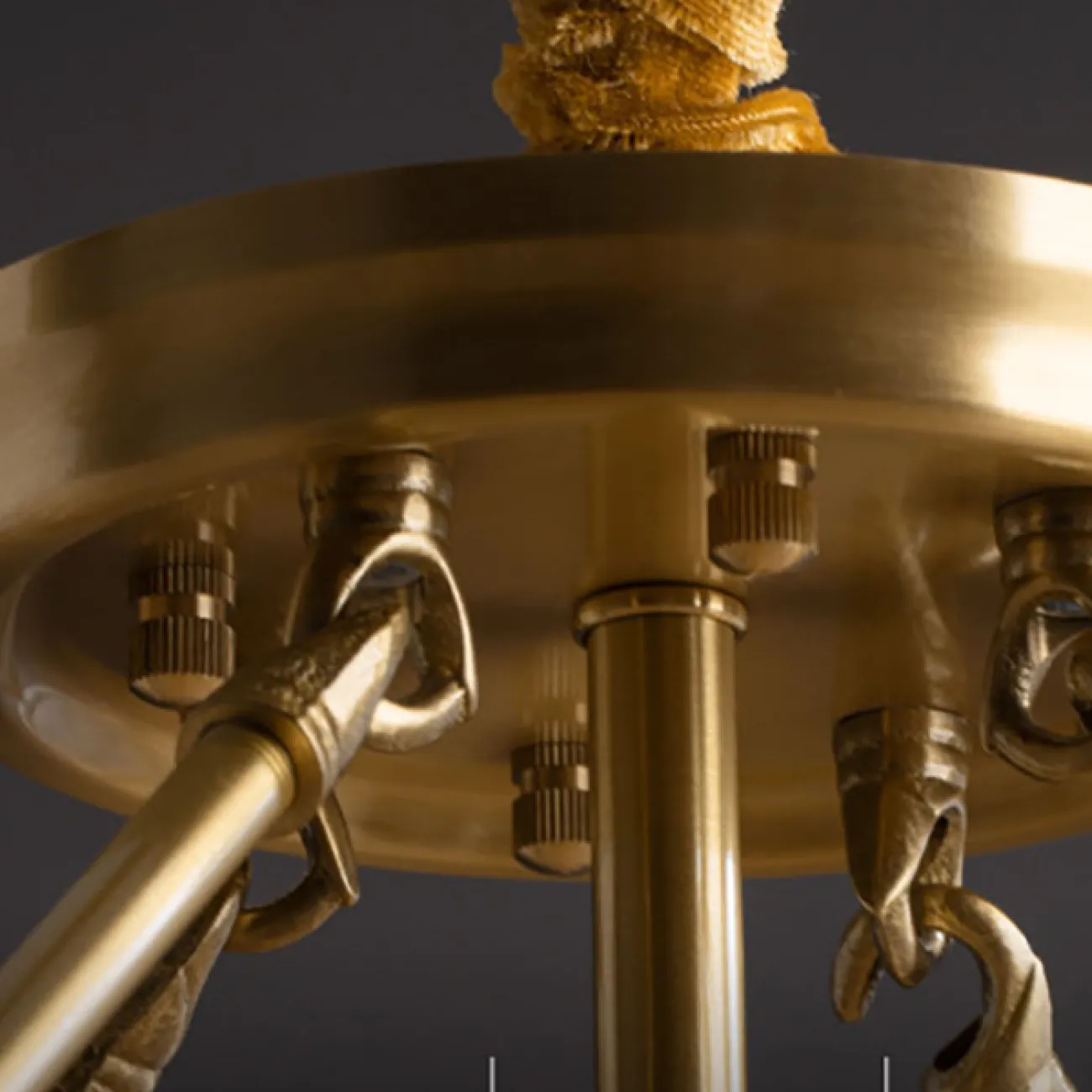 Подвесная люстра SPRING B D84 от ImperiumLoft