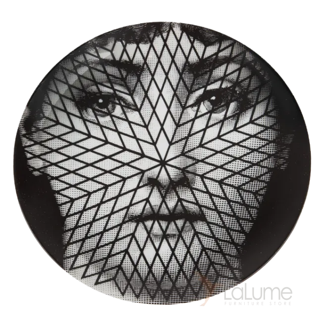 Декоративная тарелка Fornasetti 30.CR.BW.R01-294 designed by Piero Fornasetti от LaLume
