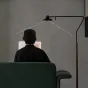 Торшер на угловом кронштейне с деревянной стойкой и вращающимся спотом с поворотным переключателем ENSIO Black