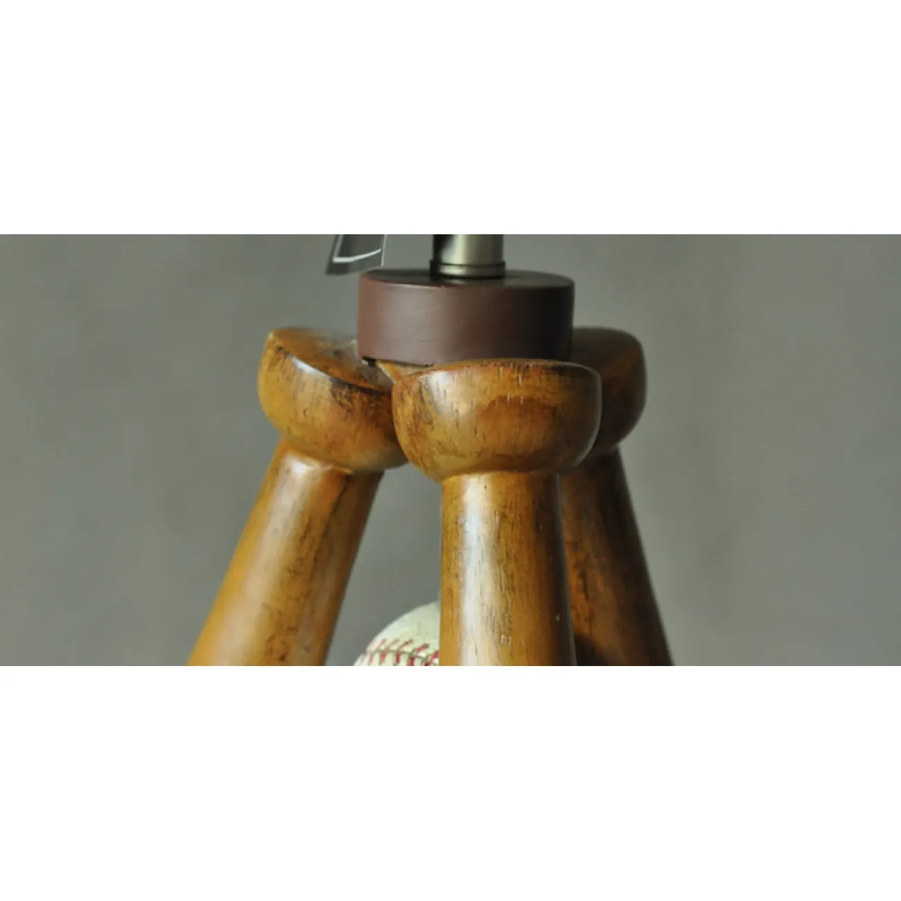 Настольная лампа Baseball vintage от LaLume