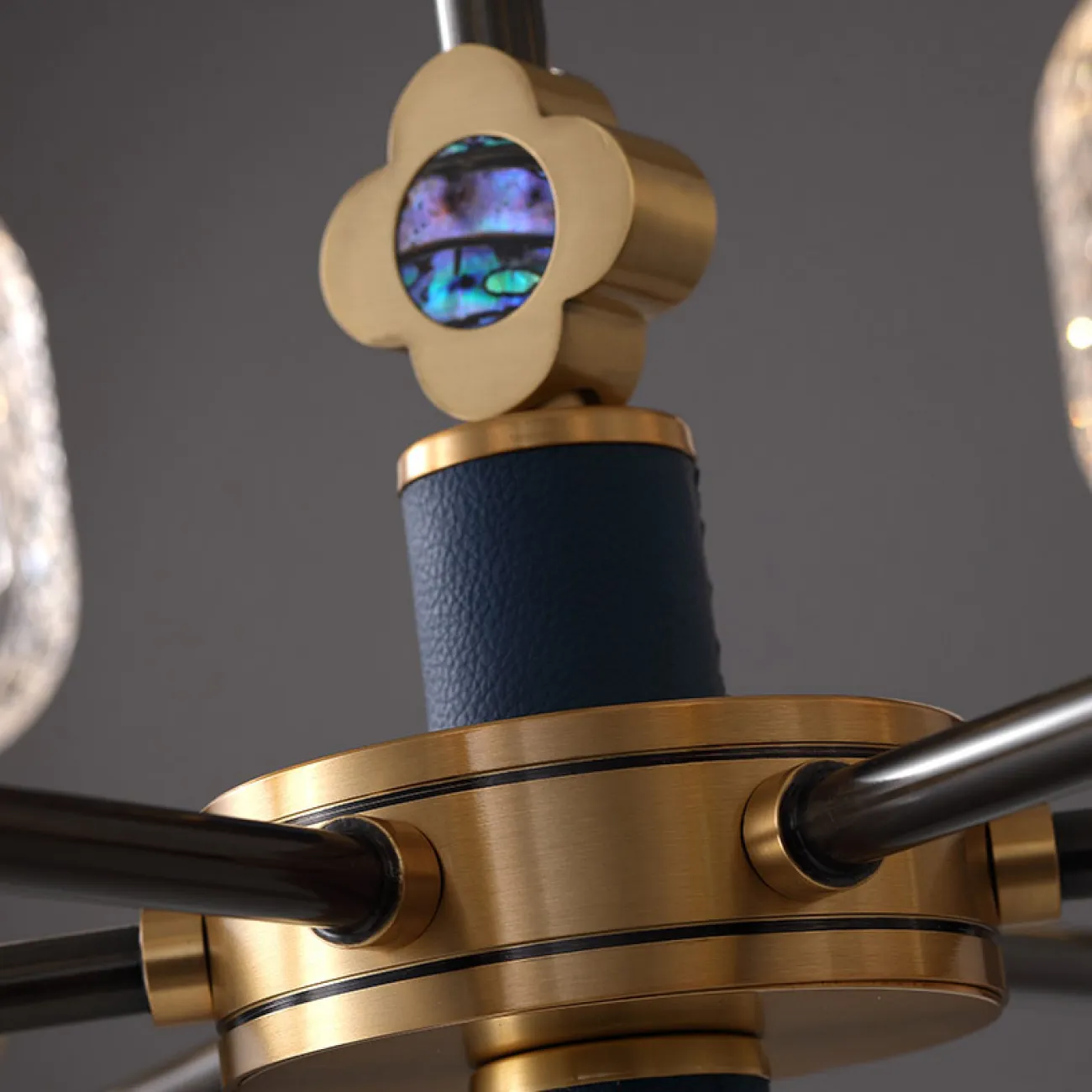 Потолочная люстра LUARA CH B L8 от ImperiumLoft