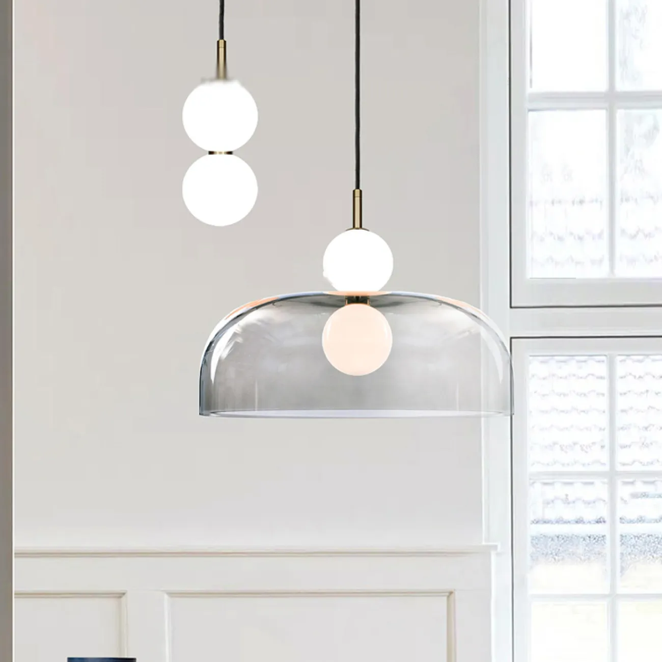 Готовая комбинация подвесных светодиодных светильников c шарообразными плафонами и купольными рассеивателями ROCCO COMBO A 6 подвесов