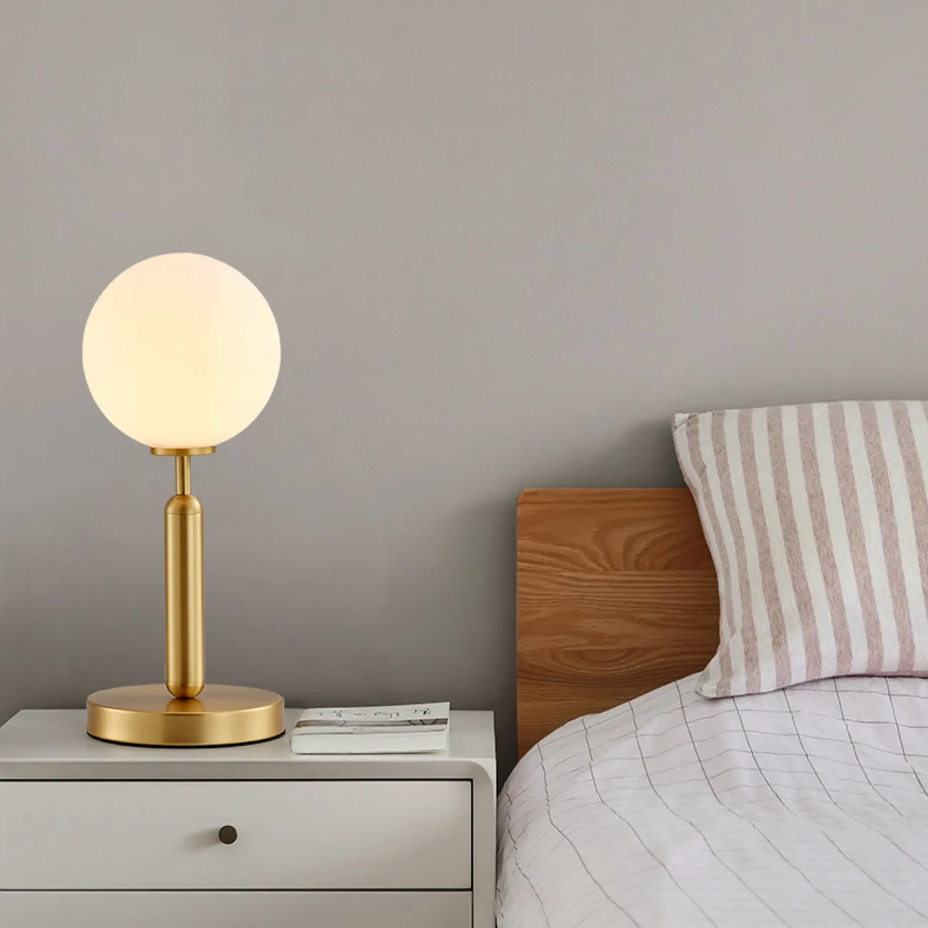 Настольная лампа POLARIS TAB от ImperiumLoft