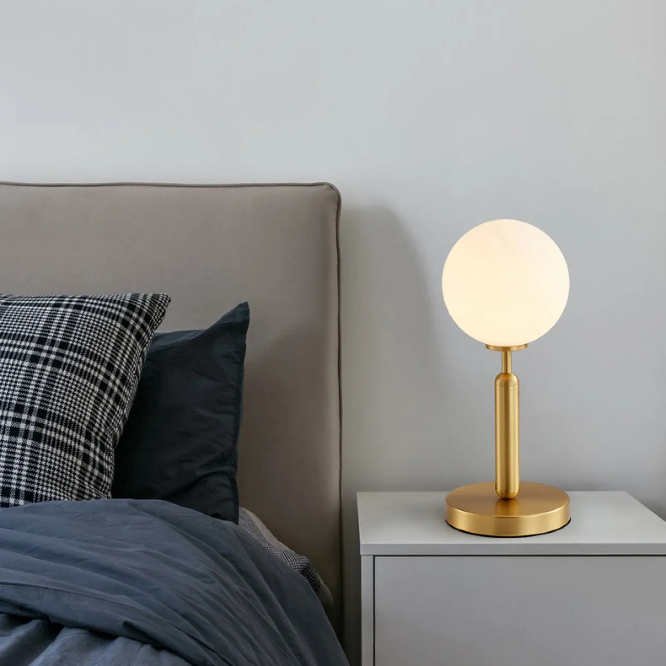 Настольная лампа POLARIS TAB от ImperiumLoft