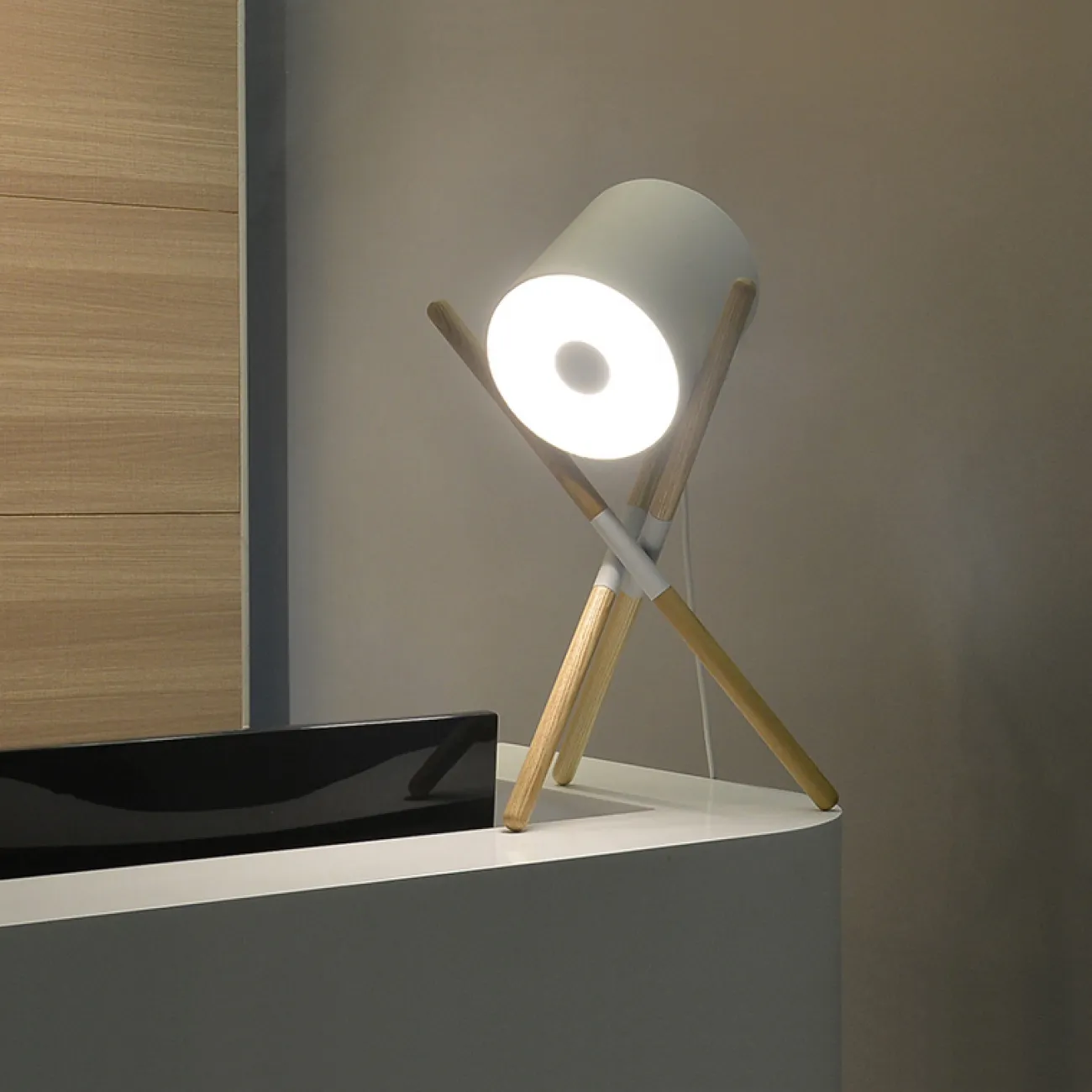 Настольная лампа SHIFT LAMP от ImperiumLoft