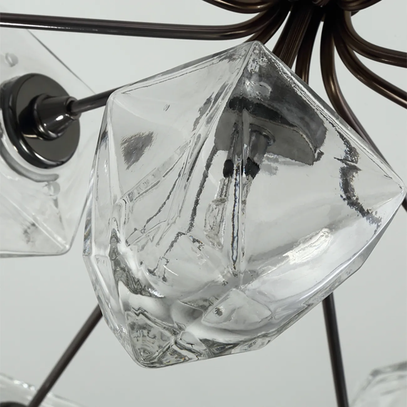 Люстра на штанге ICE 9 lamps Black от ImperiumLoft