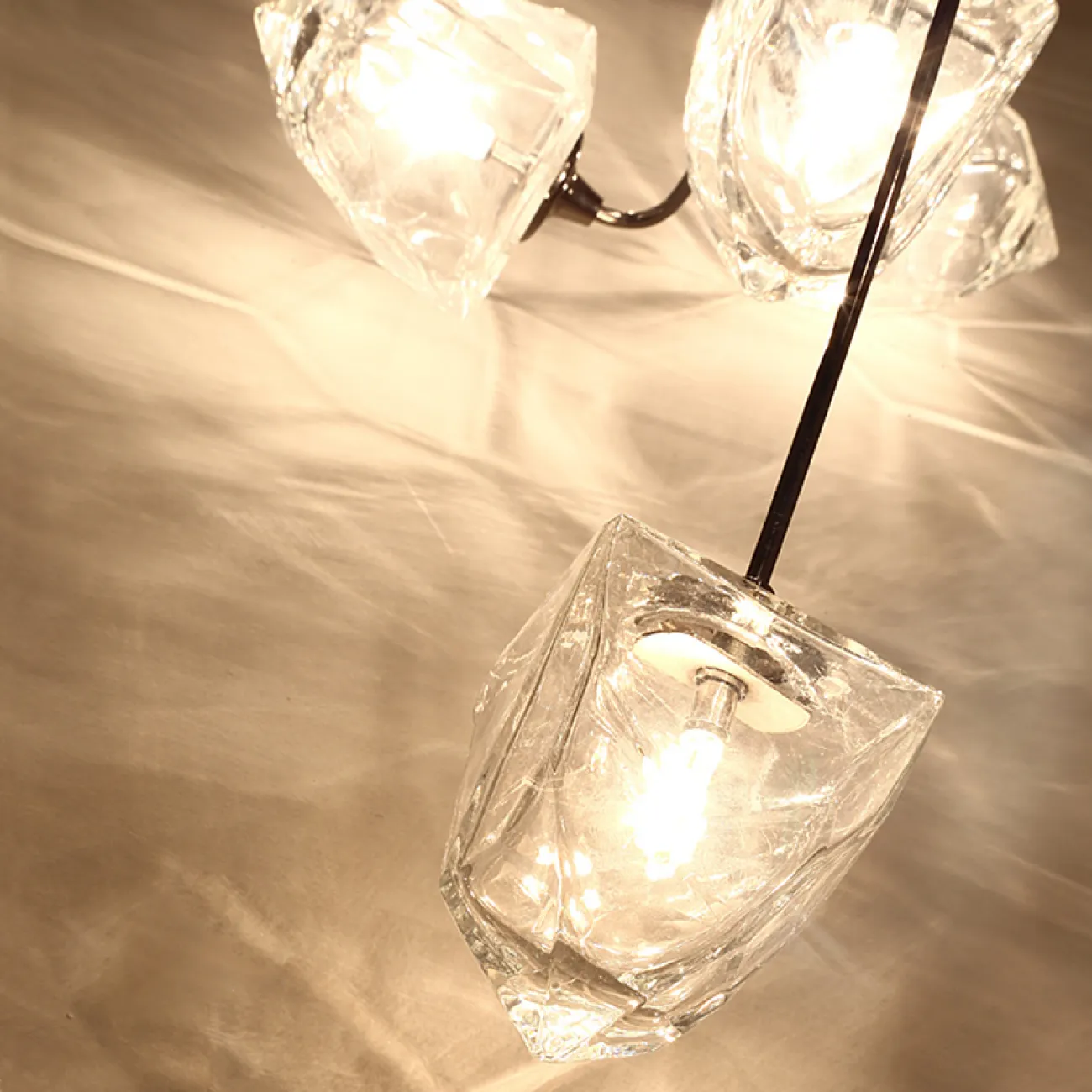 Люстра на штанге ICE 11 lamps Black от ImperiumLoft