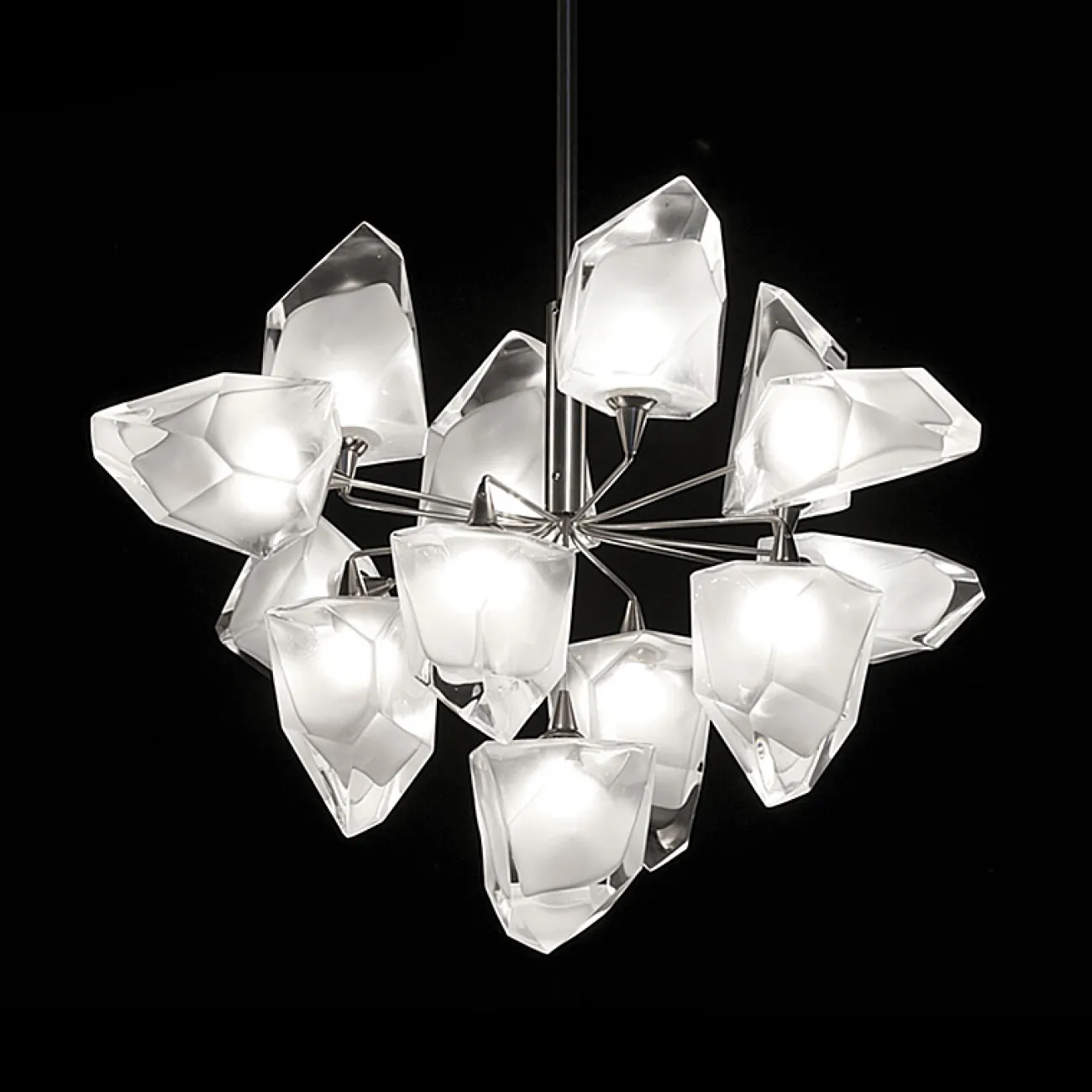 Люстра на штанге ICE 11 lamps Black от ImperiumLoft