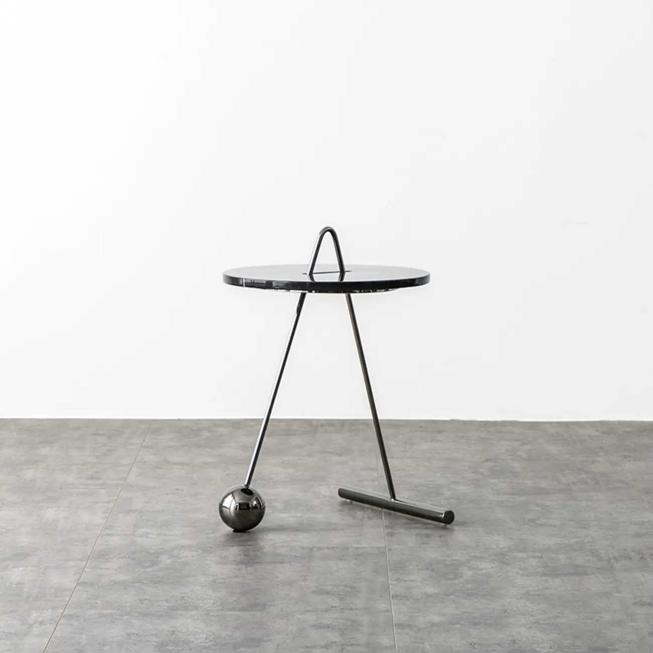 Дизайнерский журнальный столик LaLume-AP00280