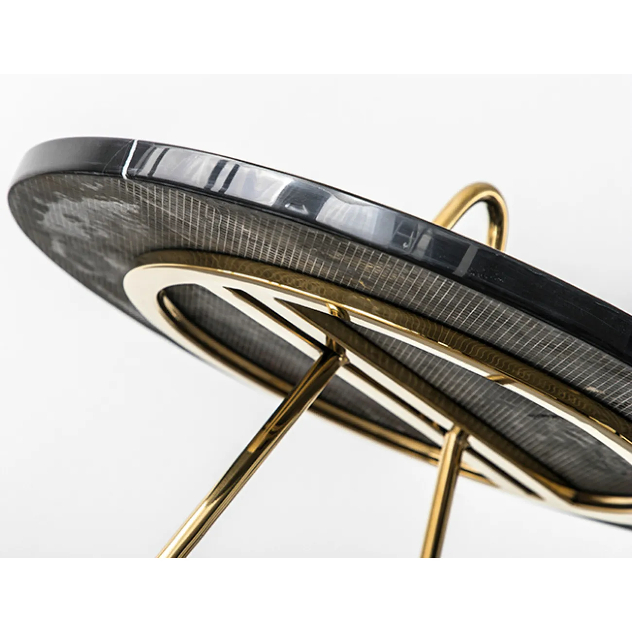 Дизайнерский журнальный столик LaLume-AP00280