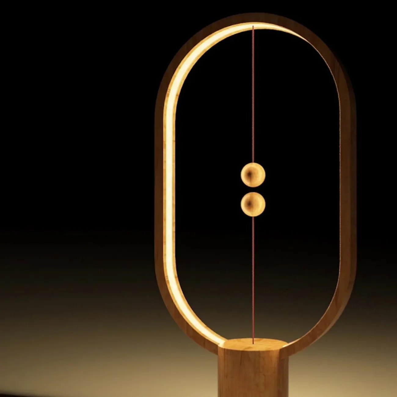 Настольная лампа HENG от ImperiumLoft