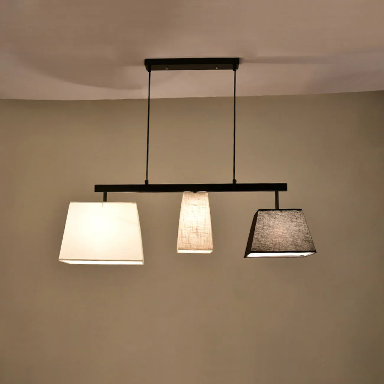Подвесной светильник Parecchi Black L117 Square section от ImperiumLoft