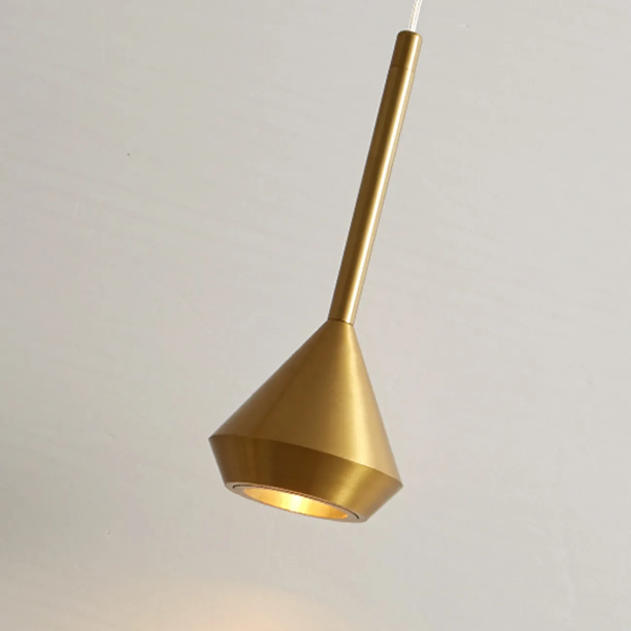 Подвесной светильник GIAN Brass 4000К от ImperiumLoft