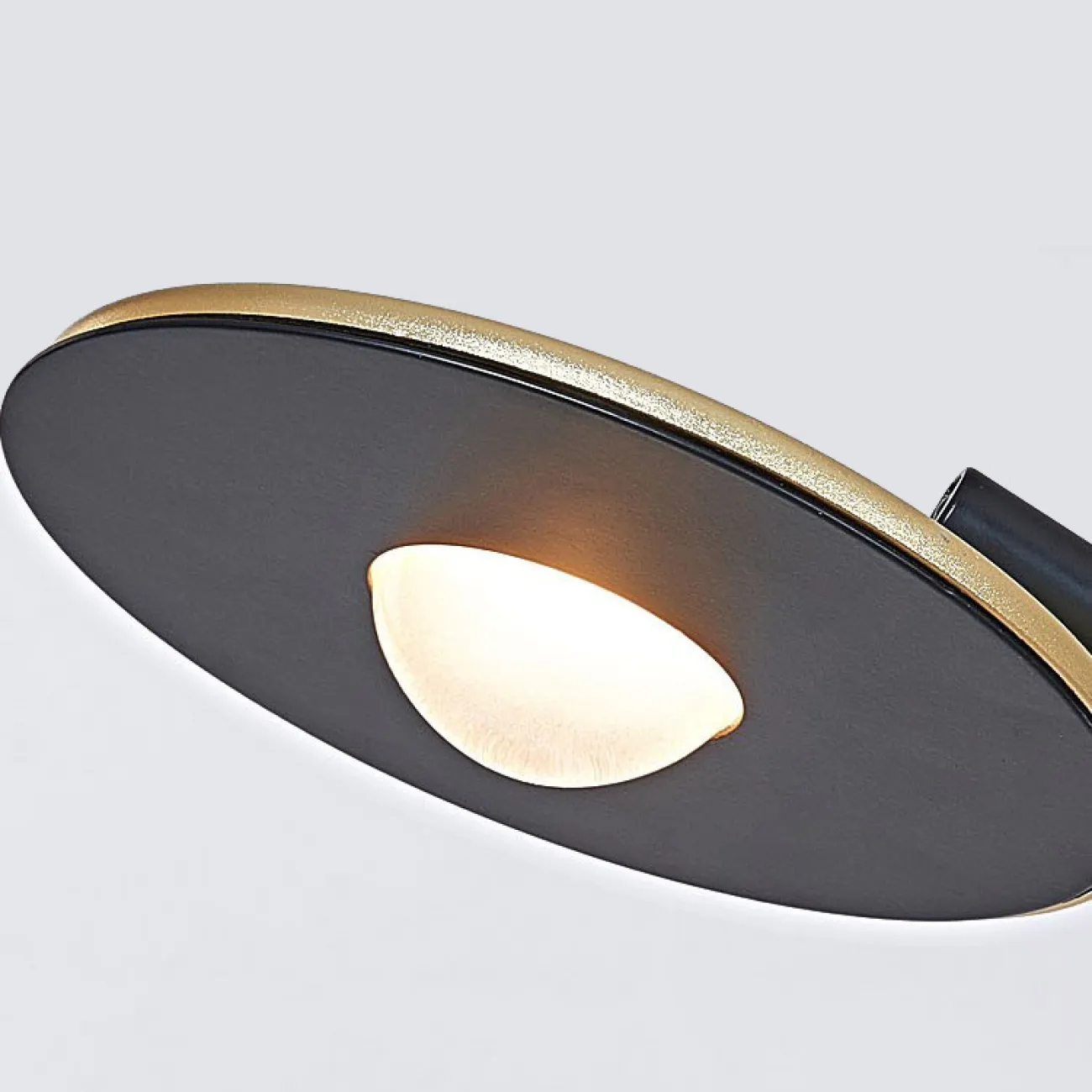 Торшер STRIKE от ImperiumLoft