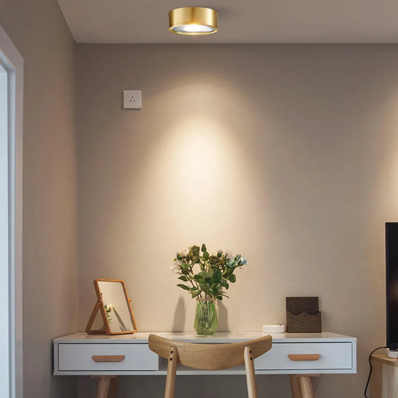Точечный светильник SOLA C 3000К от ImperiumLoft