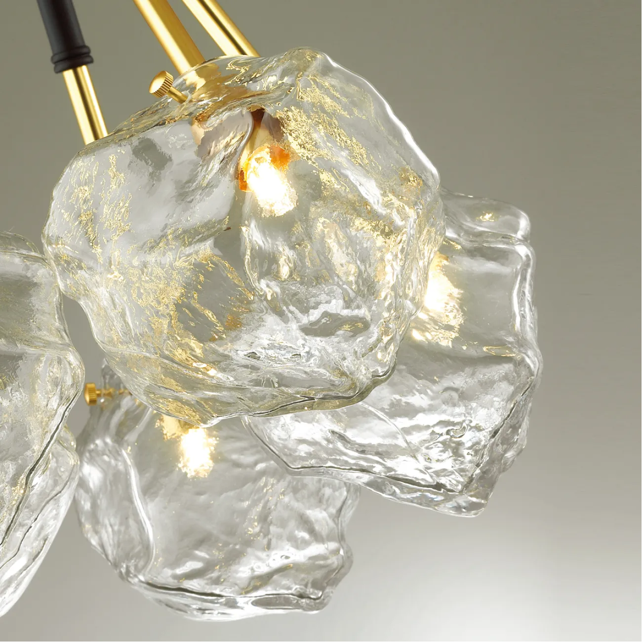 Потолочная люстра ICHE от ImperiumLoft