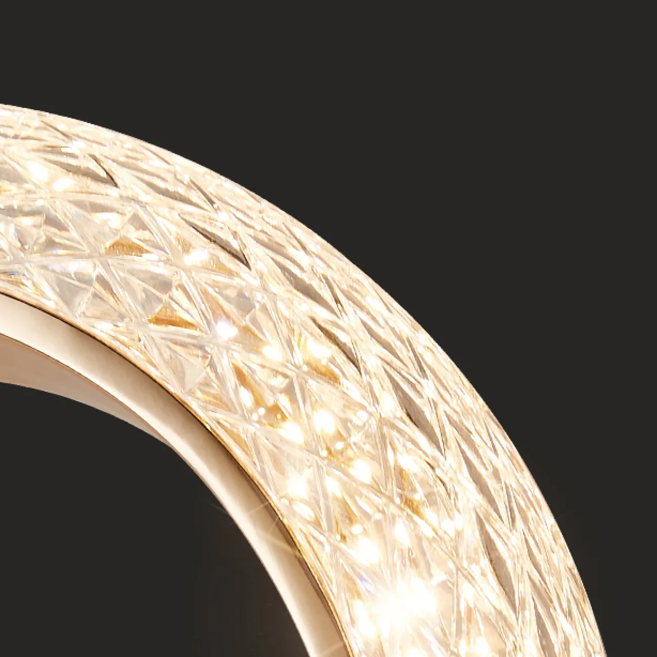 Серия настенных светодиодных светильников в виде подвесного кольца и полукольца с рельефной поверхностью SONKE B WALL A 3000К